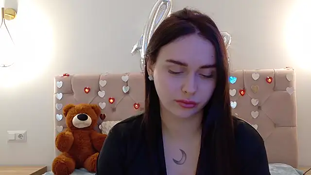 Lilliana Moon online show from 02/26/25, 09:22