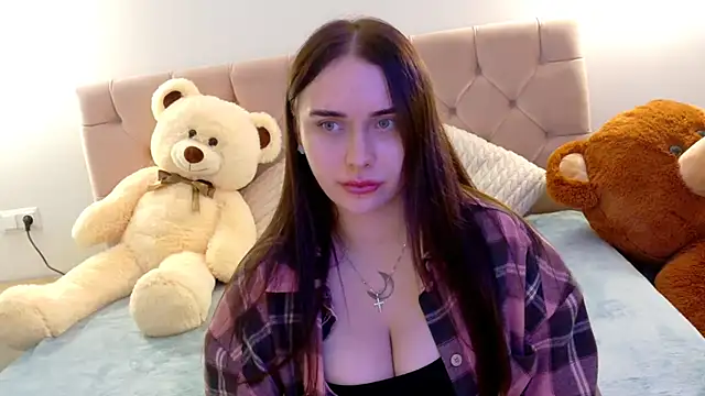 Snapshot of Lilliana_Moon chatting on 11/16/25, 07:35 Lilliana Moon online show from 11/16/25, 07:35