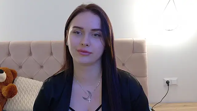 Lilliana Moon online show from 03/18/25, 03:44