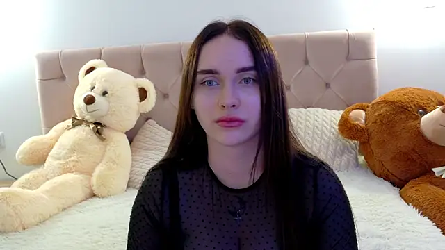 Lilliana Moon online show from 10/18/25, 06:59