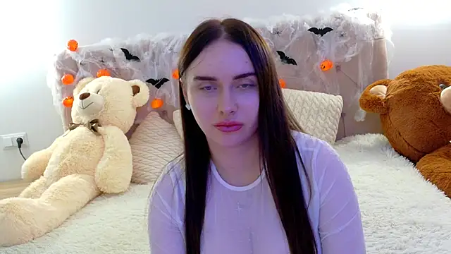 Snapshot of Lilliana_Moon chatting on 11/07/25, 10:20 Lilliana Moon online show from 11/07/25, 10:20