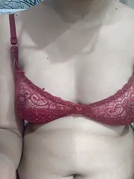 nikkibenza online show from 03/11/25, 05:35