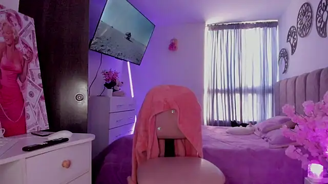 Thalassa Roott online show from 01/16/26, 10:36