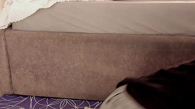 Snapshot of SabrinaSpell_ chatting on 11/16/25, 11:48 SabrinaSpell online show from 11/16/25, 11:48