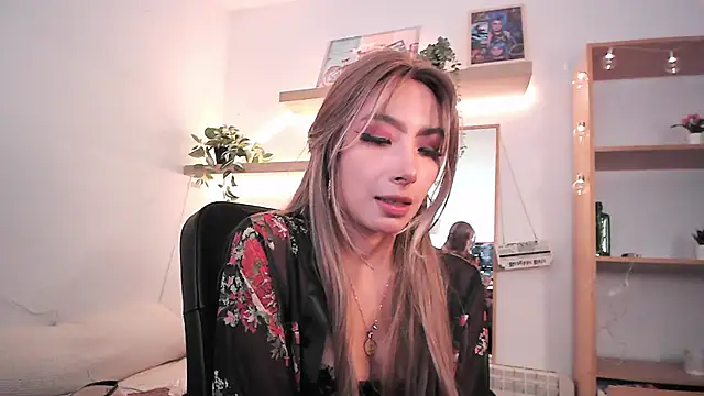 SabrinaSpell  online show from 04/08/26, 01:01