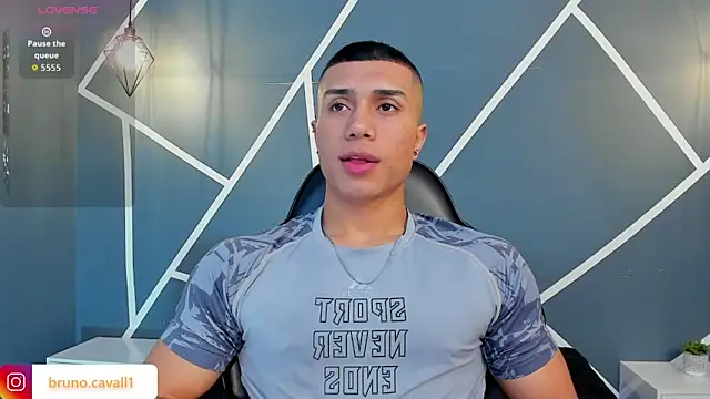 bruno cavalli online show from 04/12/26, 01:36