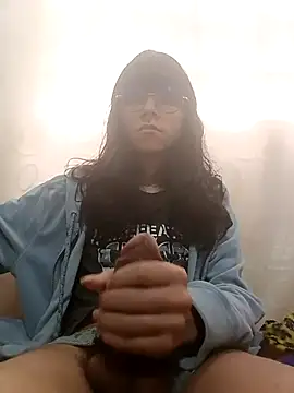 Snapshot of ChloeRaccoon chatting on 10/09/25, 08:42 ChloeRaccoon online show from 10/09/25, 08:42