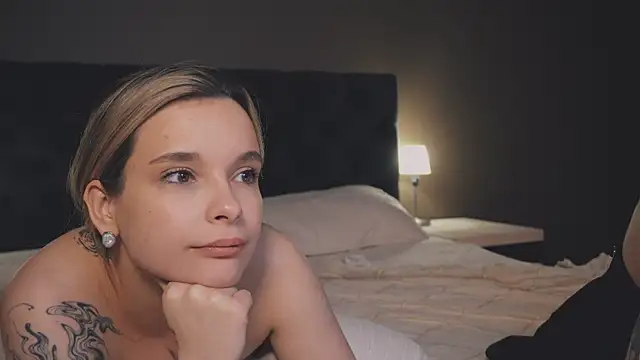 Snapshot of Bella_Alita chatting on 03/20/25, 11:23 Bella Alita online show from 03/20/25, 11:23