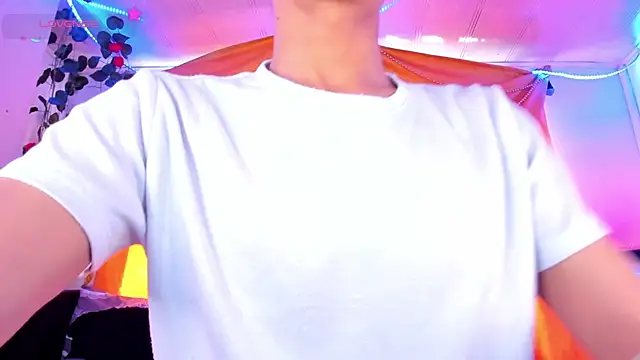 Ethan Boyy online show from 12/15/25, 06:14