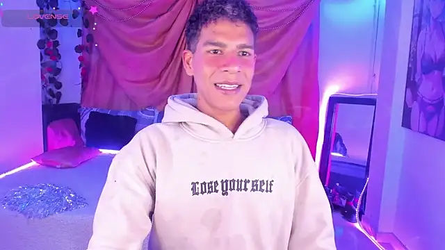 Ethan Boyy online show from 10/29/25, 11:25