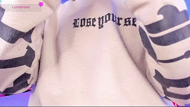 Ethan Boyy online show from 05/05/26, 04:54