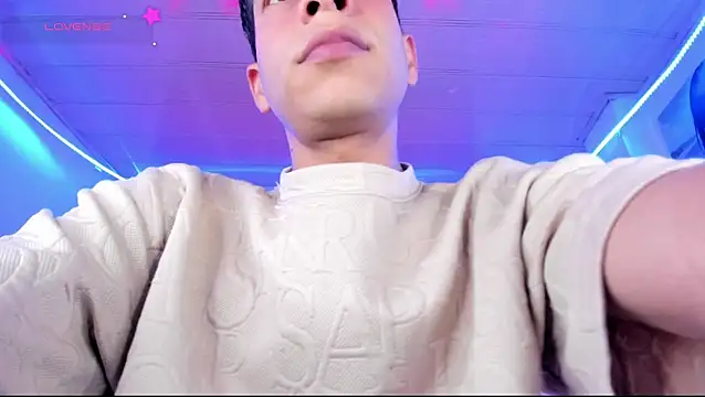 Ethan Boyy online show from 04/29/26, 07:09