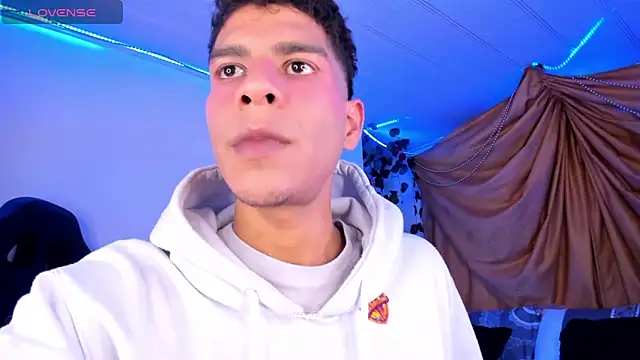 Ethan Boyy online show from 11/22/25, 10:30