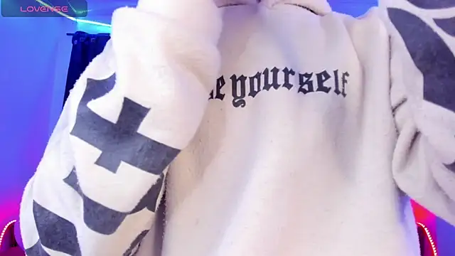 Ethan Boyy online show from 03/25/26, 11:47