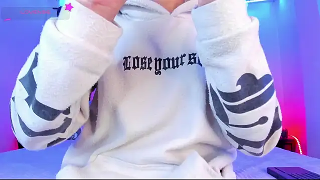 Ethan Boyy online show from 04/22/26, 07:20