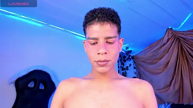 Ethan Boyy online show from 11/28/25, 11:16