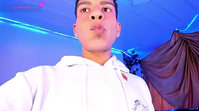 Ethan Boyy online show from 11/29/25, 10:10