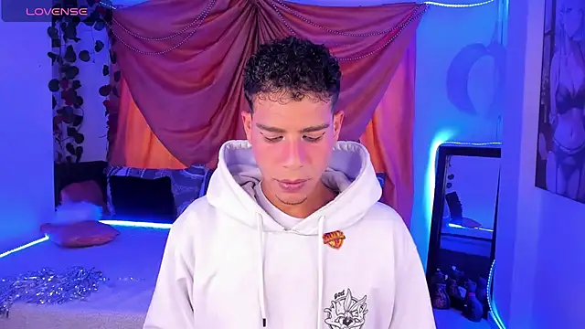 Ethan Boyy online show from 10/22/25, 09:24