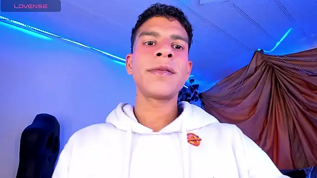 Ethan Boyy online show from 11/24/25, 09:26