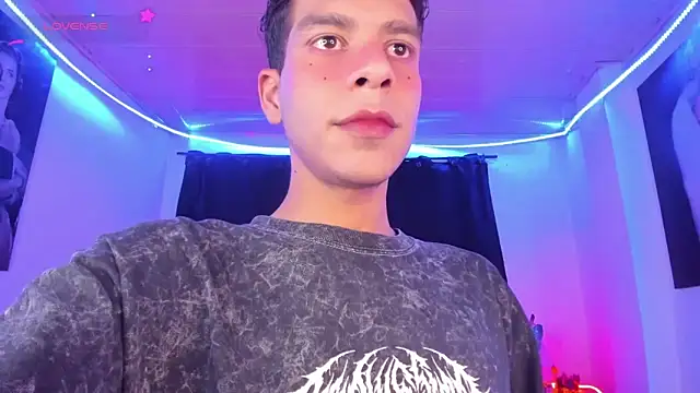 Ethan Boyy online show from 03/19/26, 01:27