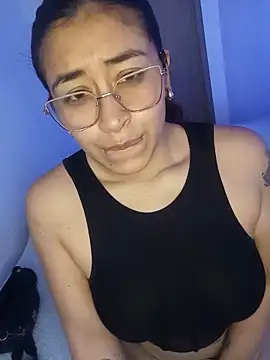 AnonymousGirl online show from 05/13/26, 01:18