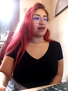 Snapshot of AnonymousGirl chatting on 11/03/25, 07:06 AnonymousGirl online show from 11/03/25, 07:06