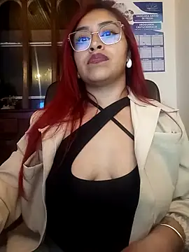 Snapshot of AnonymousGirl chatting on 10/22/25, 11:36 AnonymousGirl online show from 10/22/25, 11:36