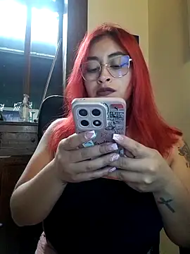 Snapshot of AnonymousGirl chatting on 11/29/25, 07:36 AnonymousGirl online show from 11/29/25, 07:36