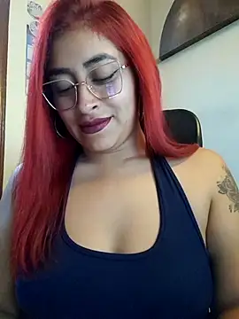 Snapshot of AnonymousGirl chatting on 11/14/25, 09:29 AnonymousGirl online show from 11/14/25, 09:29