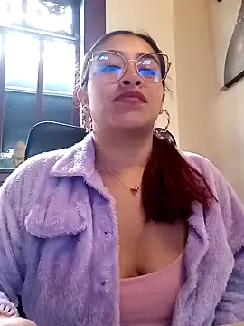 Snapshot of AnonymousGirl chatting on 02/11/25, 02:46 AnonymousGirl online show from 02/11/25, 02:46