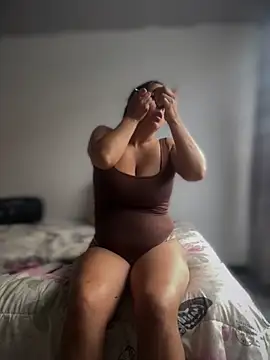 Miss  Melody online show from 12/05/25, 12:15