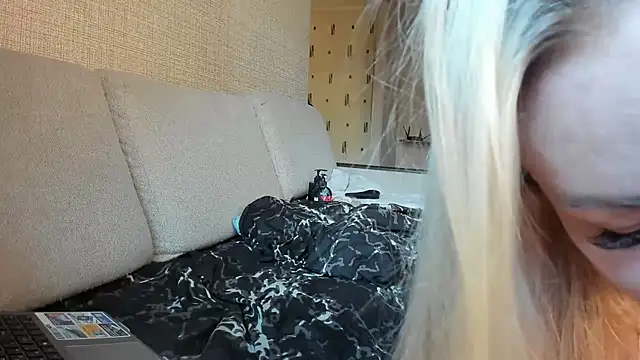Snapshot of KittyMeawsX chatting on 07/09/26, 12:55 KittyMeawsX online show from 07/09/26, 12:55