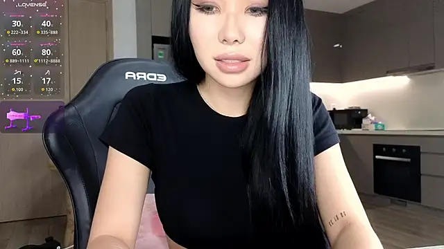 asianqueeny online show from 11/07/25, 01:37