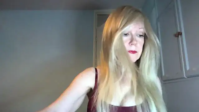 petina online show from 11/13/25, 09:46