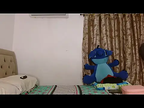 sweethoneytsx online show from 11/30/25, 12:44