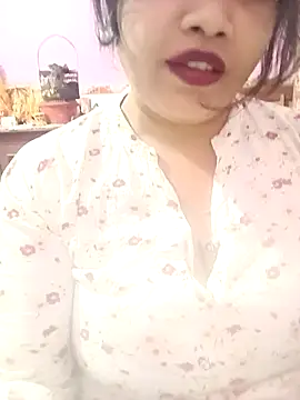 Snapshot of SX-NITIYA chatting on 03/12/25, 04:30 SX-NITIYA online show from 03/12/25, 04:30