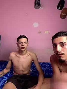 Latinos 2001 online show from 03/26/26, 05:00