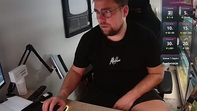 Snapshot of justinitt chatting on 03/02/25, 01:04 justinitt online show from 03/02/25, 01:04