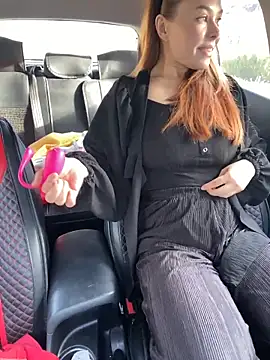 Kelley Allie online show from 10/28/25, 06:01