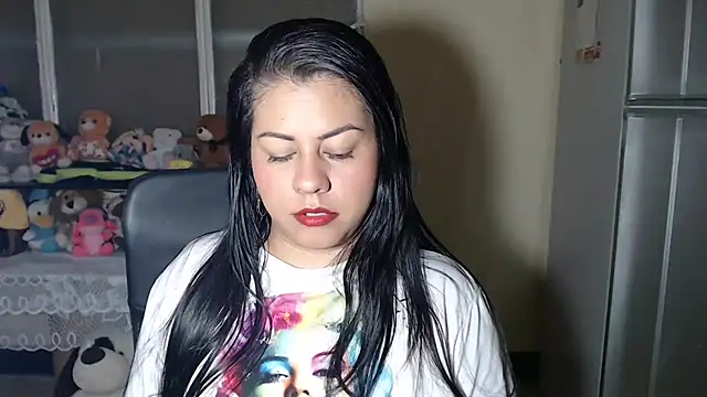 thamara226 online show from 02/23/26, 11:55