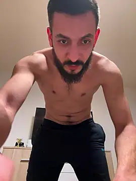 derbyo online show from 02/11/25, 10:39