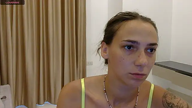 annabishop online show from 10/30/25, 12:53