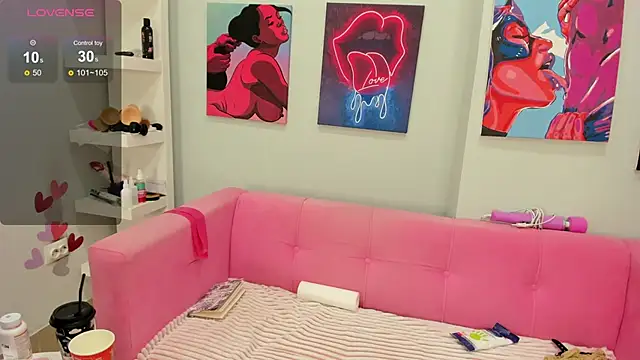 Brilly Lily online show from 12/14/25, 02:18