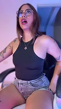  Devika online show from 04/12/26, 12:14