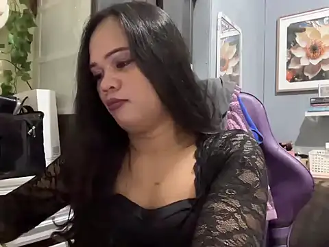 SophiaCourthaway online show from 02/14/26, 02:50