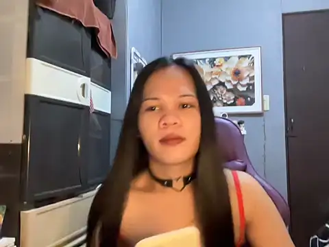 SophiaCourthaway online show from 12/02/25, 08:10