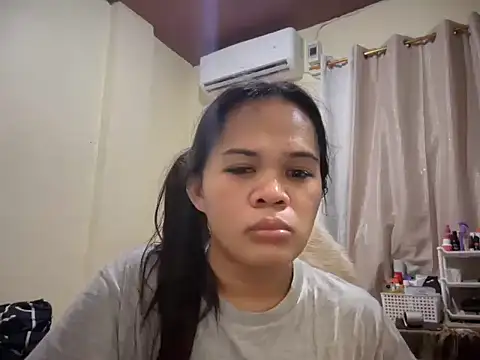 SophiaCourthaway online show from 05/30/26, 07:41
