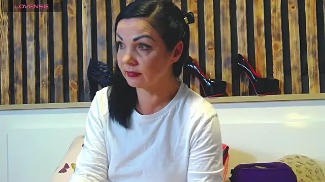 Tory Lovi online show from 12/20/25, 11:46