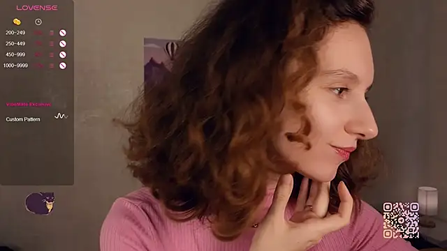 Snapshot of Leya_Curly chatting on 09/12/25, 12:16 Leya Curly online show from 09/12/25, 12:16