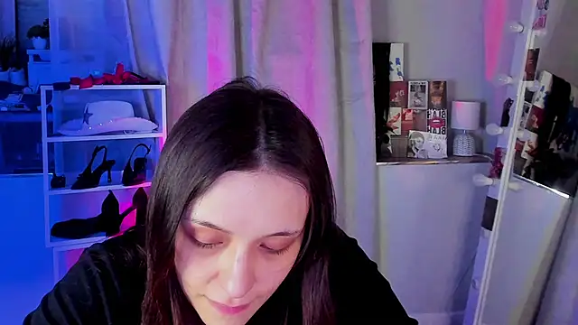 Sahara Shields online show from 03/18/26, 09:12